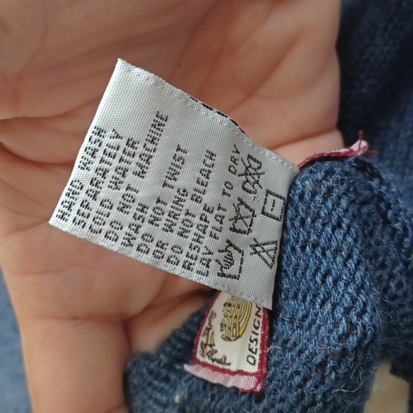 Tiara Autumn Leaf cardigan size PM, 20" PTP, 22" L - Picture 7 of 7